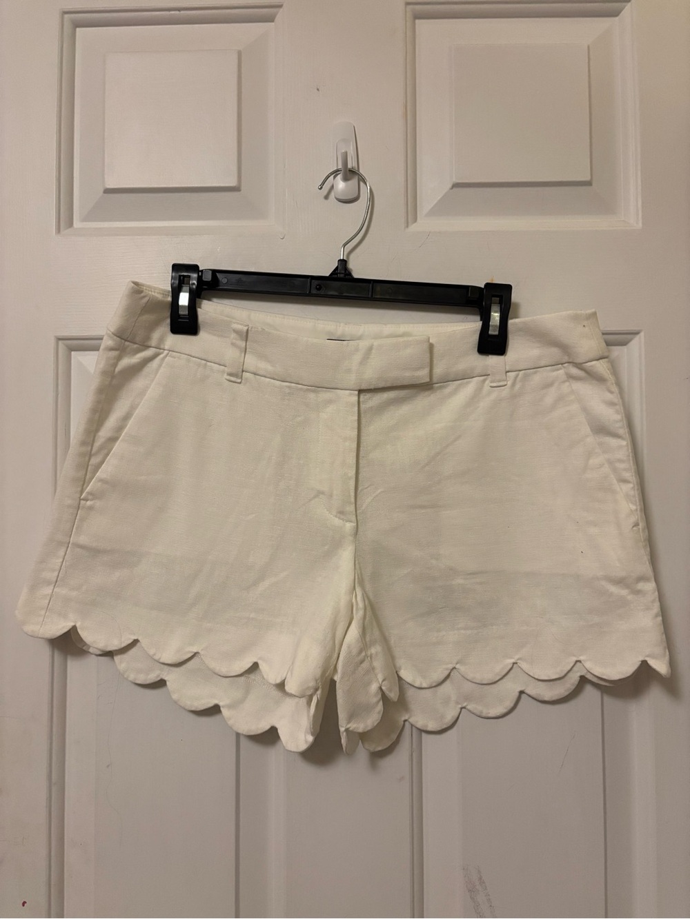 J. Crew Linen Cotton White Scallop Hem Shorts Size 10